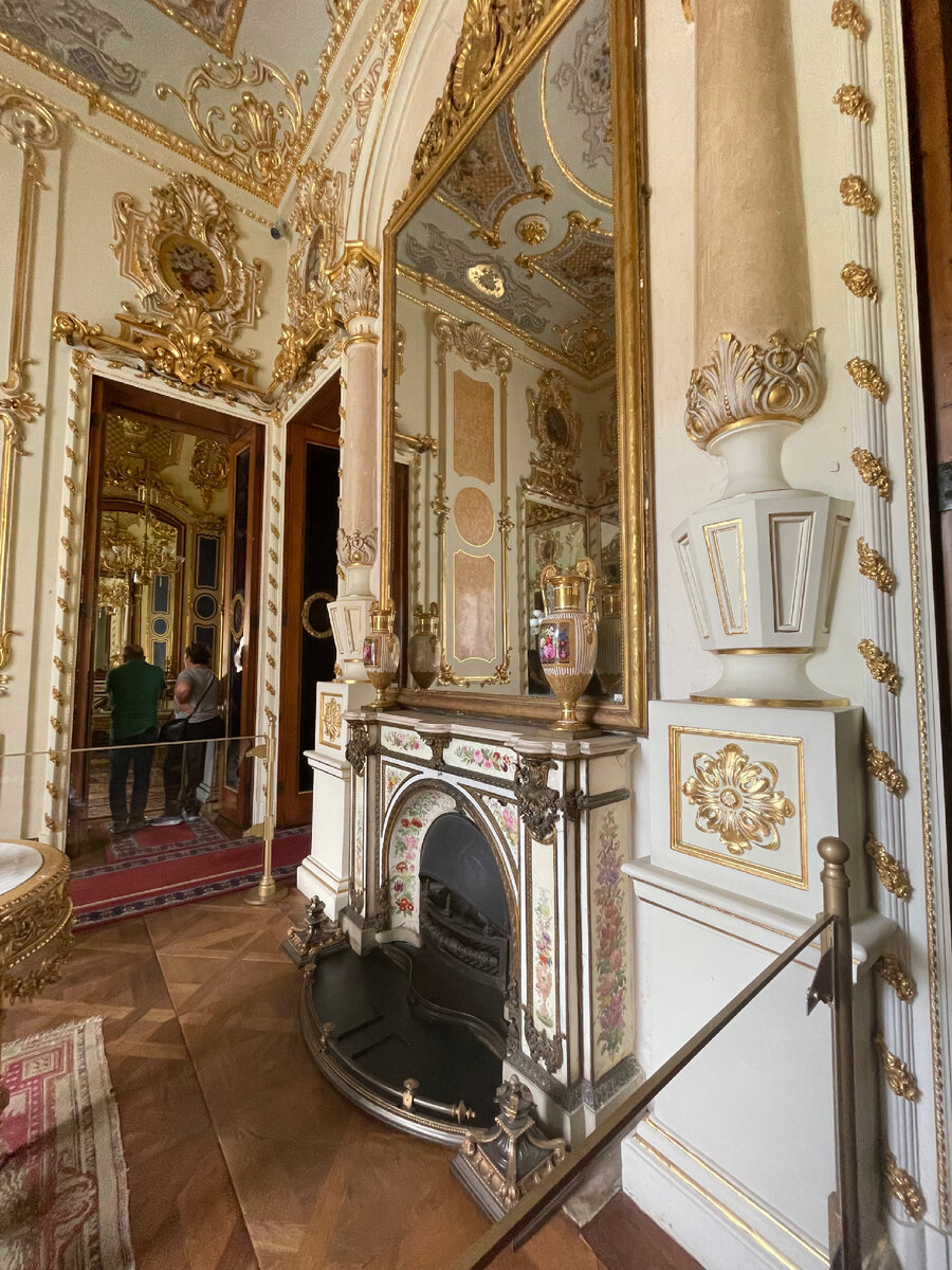 Убранство дворца