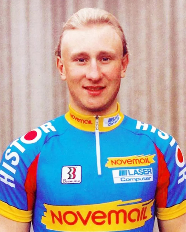 Дмитрий Нелюбин. Фото cyclingarchives.com