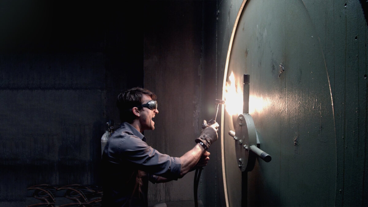 захватывающий триллер с высоким