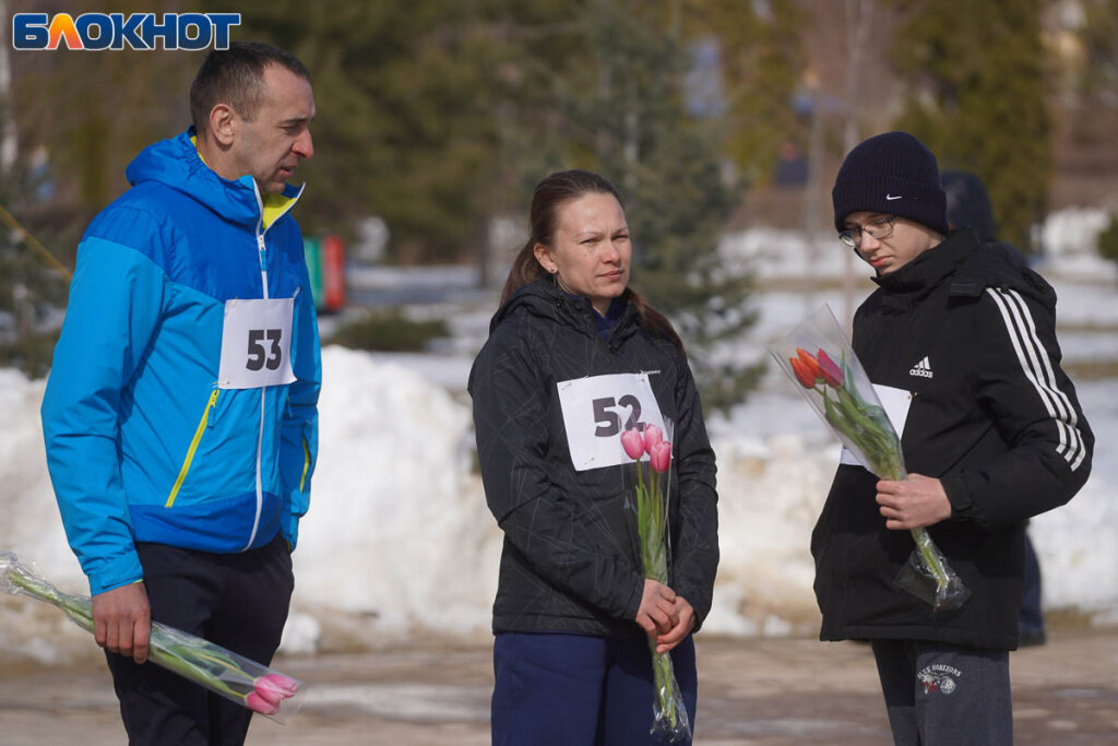    забег с цветами, волгоград1