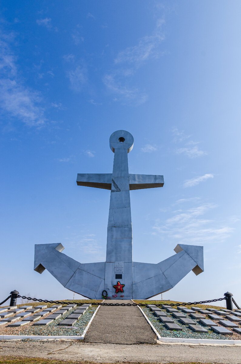 Памятник морским бригадам