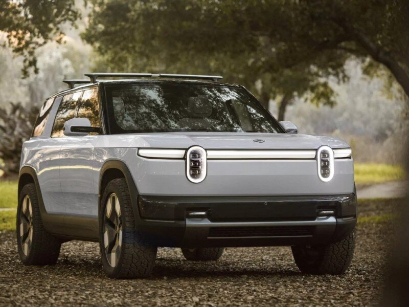    Rivian выпустила сразу три новых электрокроссовера