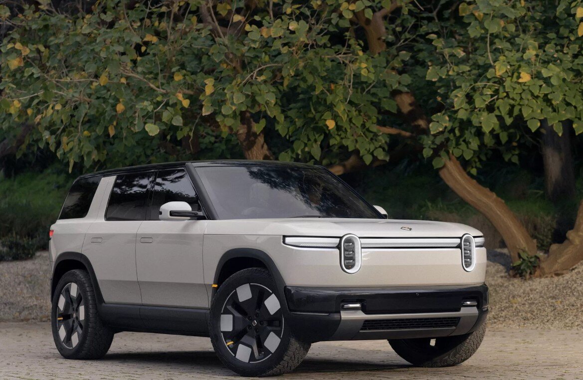    Rivian выпустила сразу три новых электрокроссовера