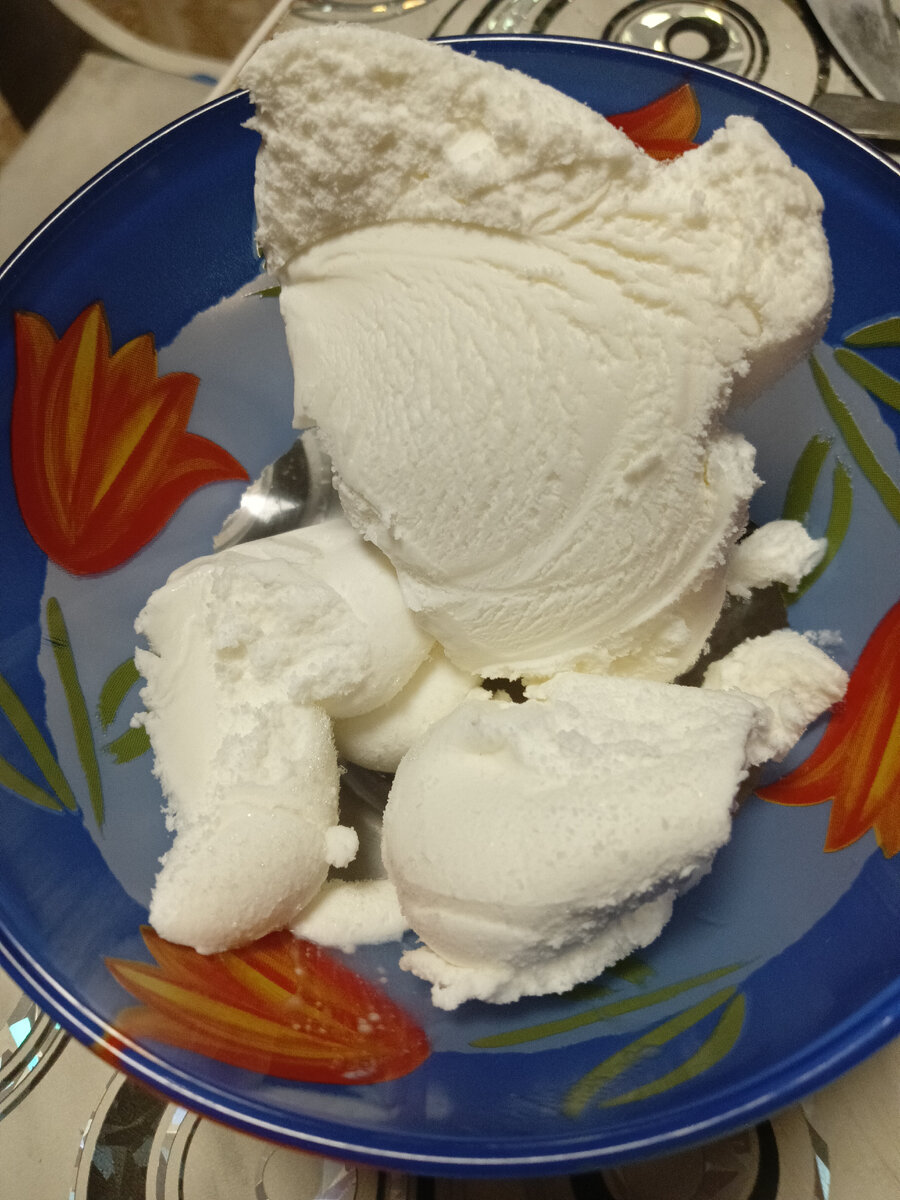 Сливочное мороженое.