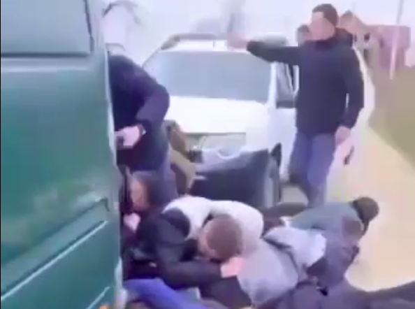    Кадр из видео