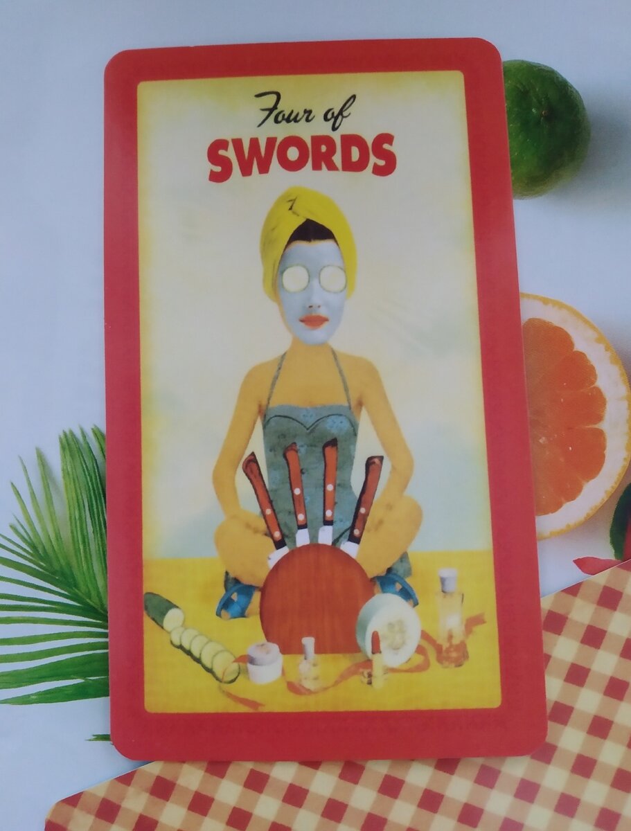 4 мечей Таро Домохозяек