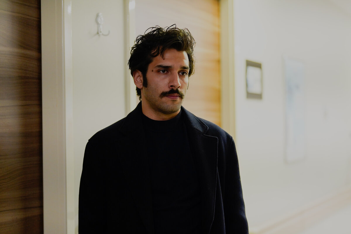 Кадр из сериала "Спрячь меня". Картинка из Интернета.