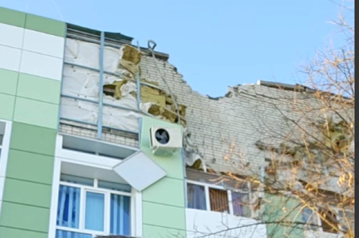    В Курске обломки БПЛА упали на поликлинику