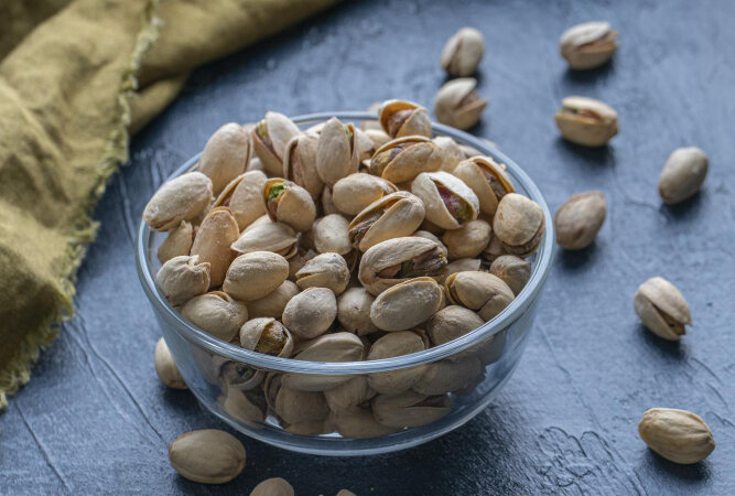 Для потенции и сердца. Польза фисташек