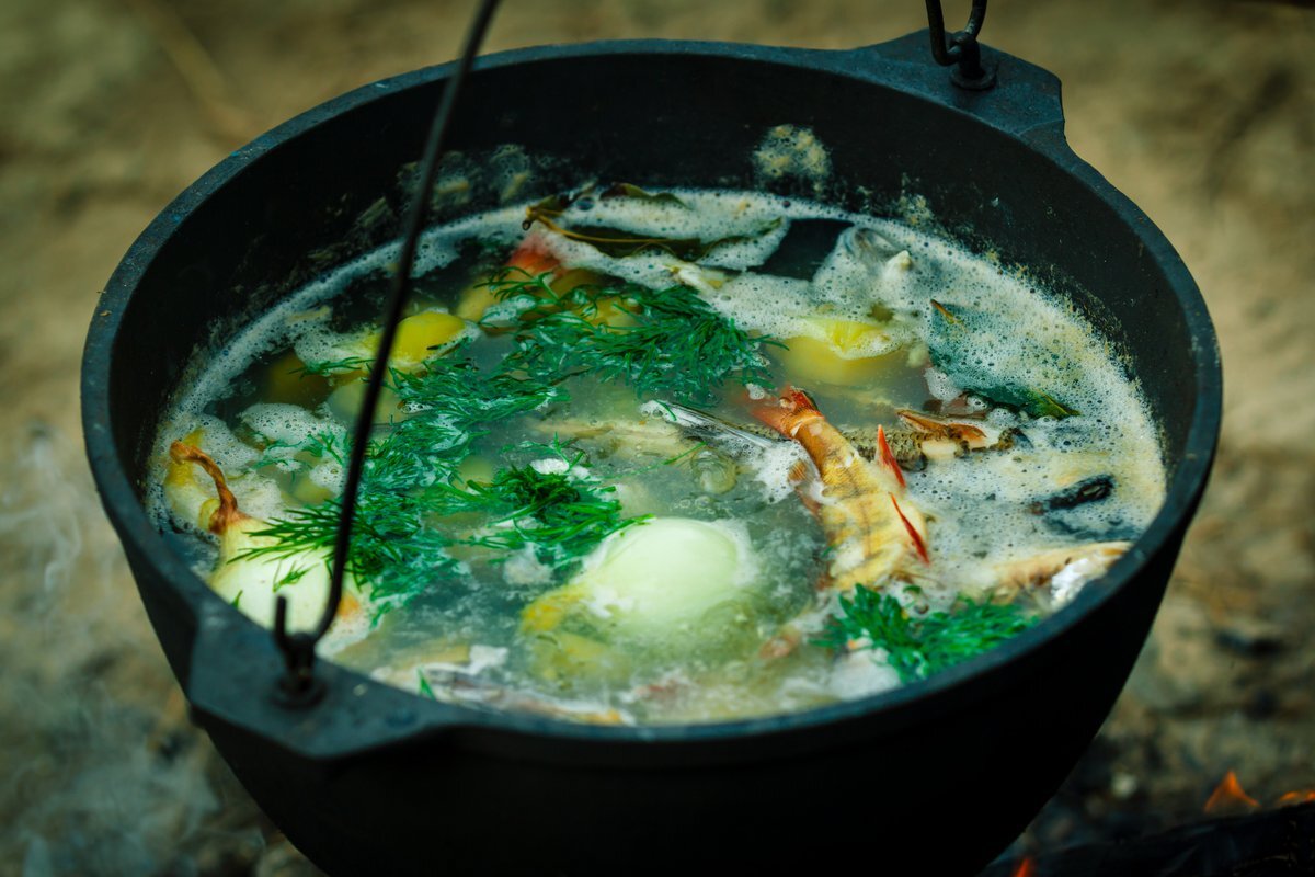 Уха по-царски - это изысканное блюдо, которое представляет собой настоящий  шедевр русской кухни. | 