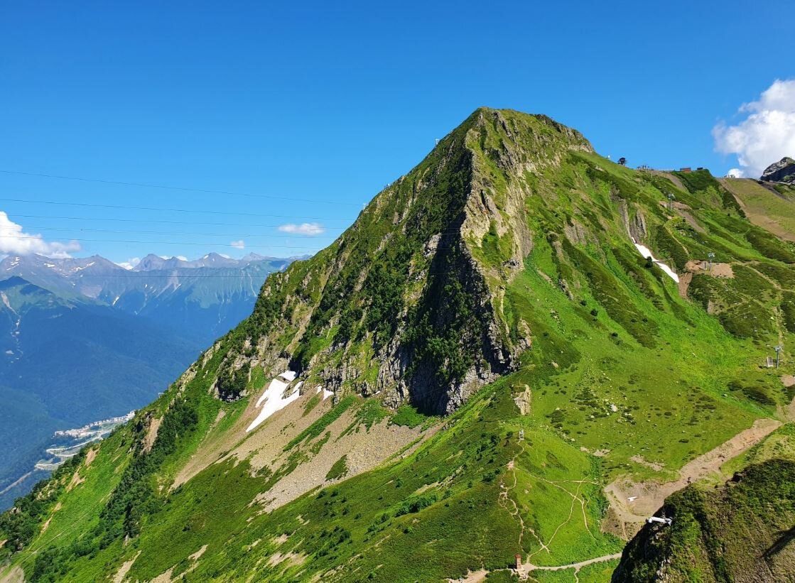 заповедник белогорье лысые горы. заповедники белгородской области презентация. настроение обитателей имения лысые горы. лысая гора владимирская область. лысые горы краткое содержание.