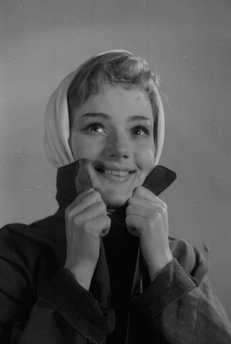 В спектакле "Иркутская история"