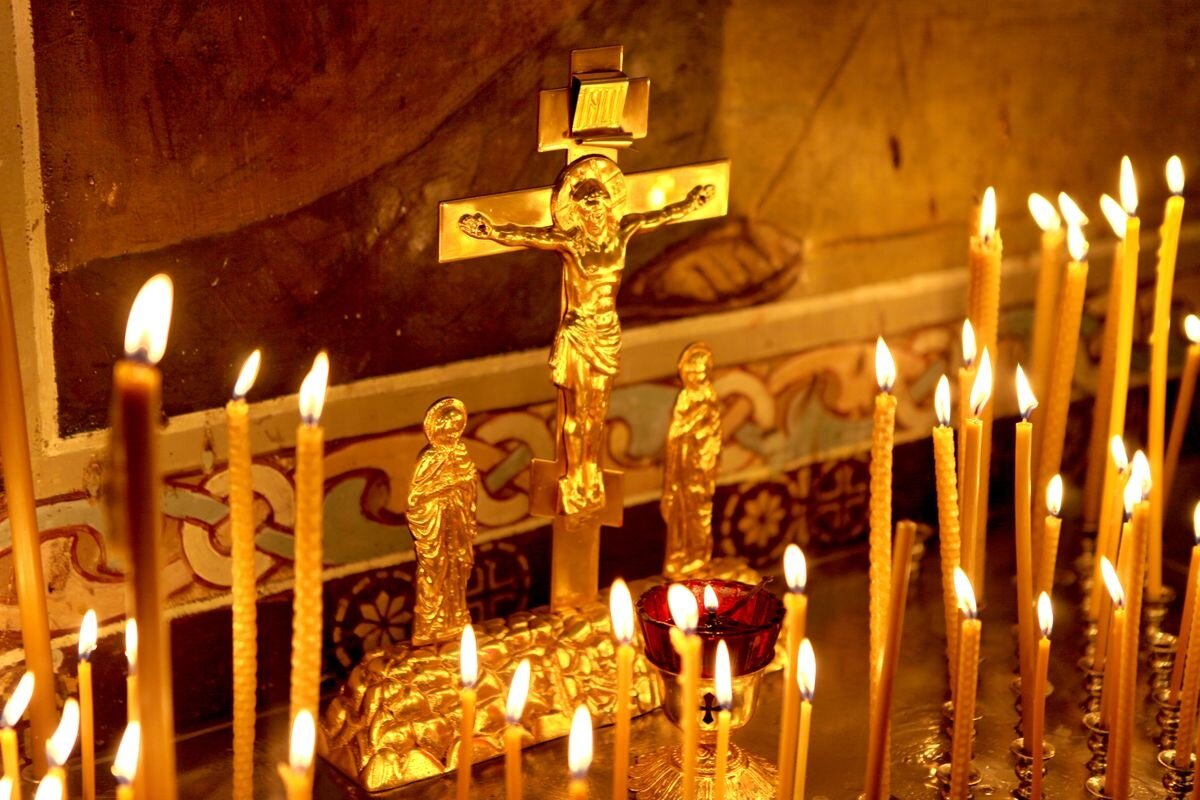 Правильно живешь но зря. Критерии смерти человека. Вживых или в живых как правильно. Тела живой природы. Выявление признаков жизни и смерти.