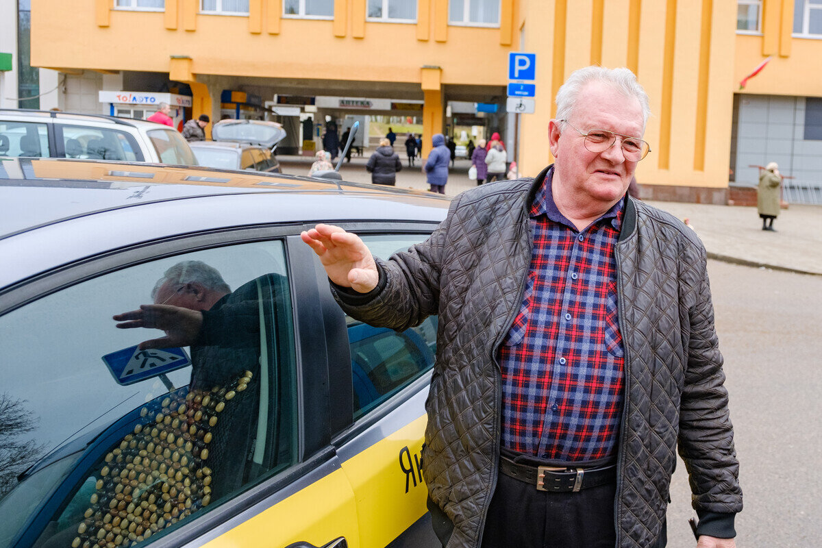 Из затрат — только электроэнергия!» Гродненский пенсионер рассказал,  выгодно ли работать в такси на электрокаре | Новости Гродно s13.ru | Дзен