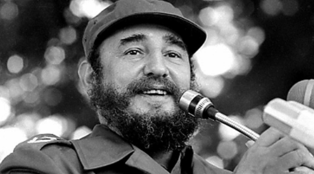 Одна из самых знаменитых советских картин – сериал «Семнадцать мгновений весны». Впервые советским людям показали его в конце лета 1973 года. И с того времени сериал захватывает внимание многих.-6