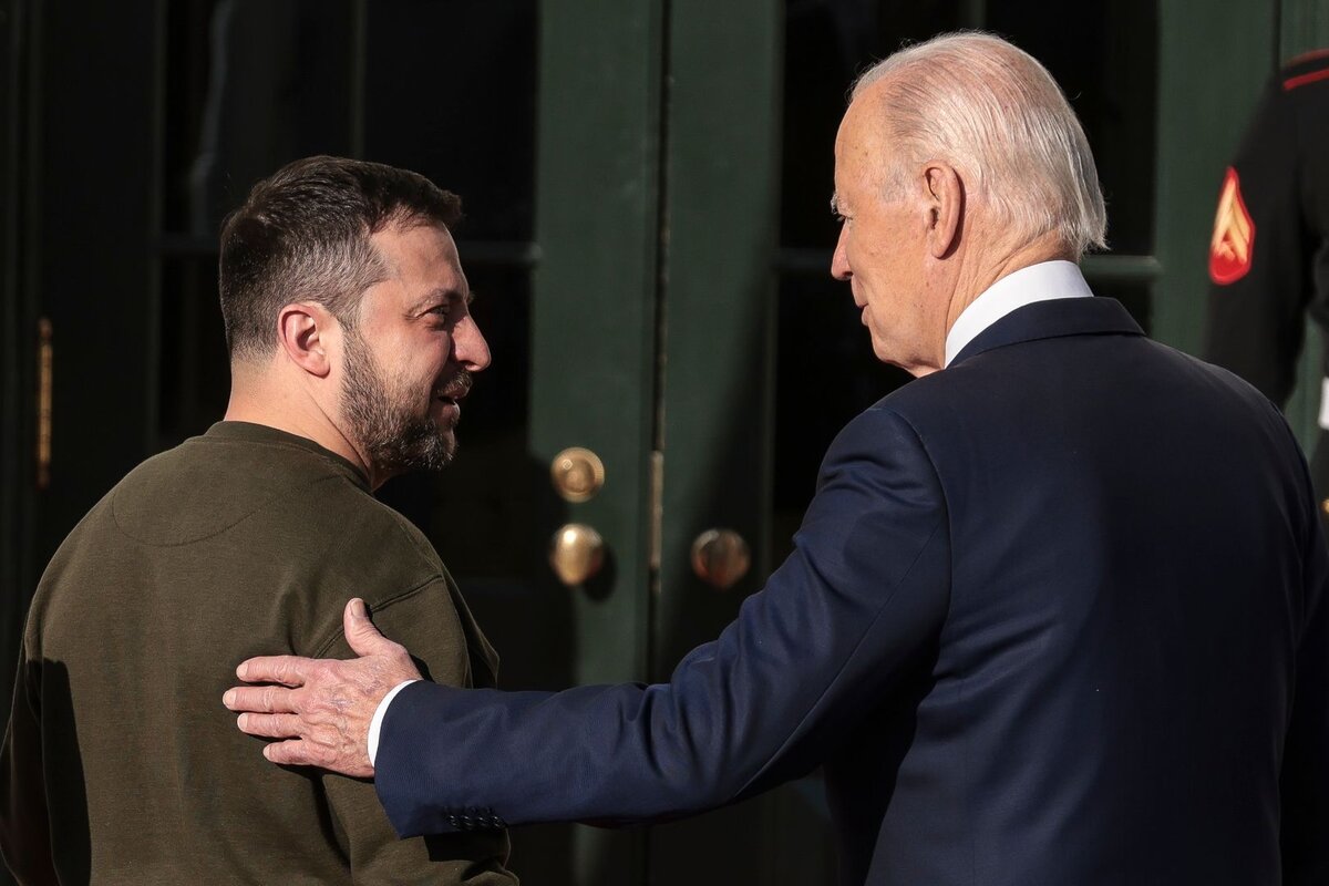    Владимир Зеленский и Джо Байден © CNP/AdMedia/Global Look Press