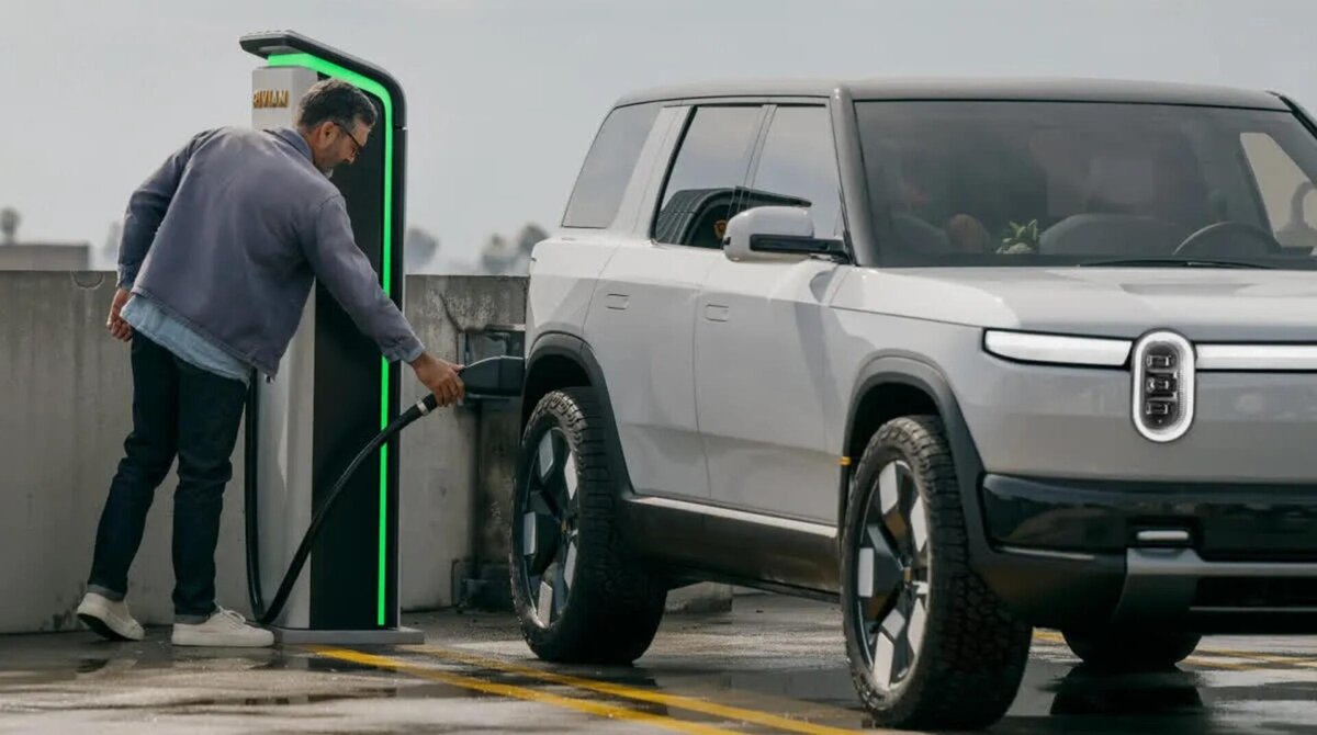 Rivian R2 против Tesla Model Y, какой электрический внедорожник лучший |  Авто Дом 24 | Дзен