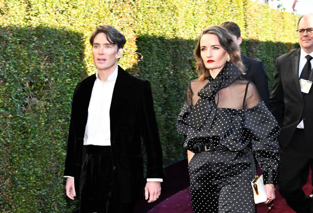 Cillian murphy. Киллиан мерфи ивонн. Ивонн макгиннес и киллиан мерфи. Киллиан мерфи ивонн. Клелия мерфи.