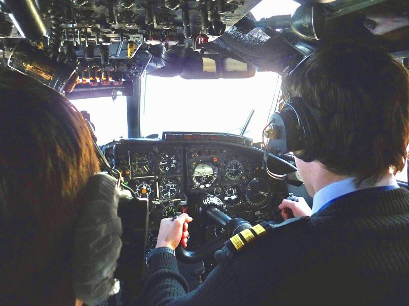 В кабине Ан-24