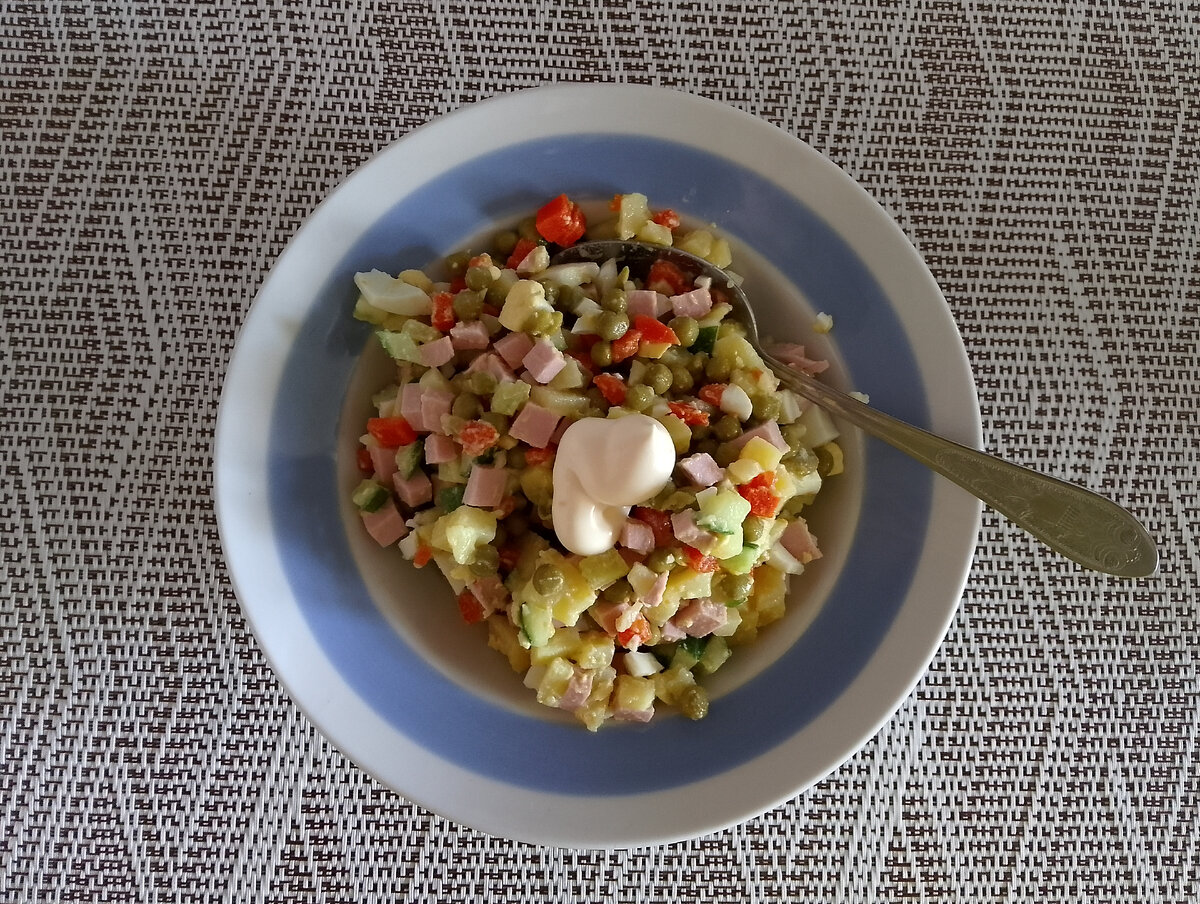 "Оливье" на обед, фото автора