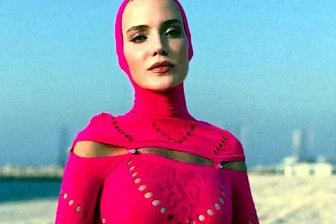 Жестокий розыгрыш мужа заставил Глюкозу уйти в себя (я бы тоже не ...