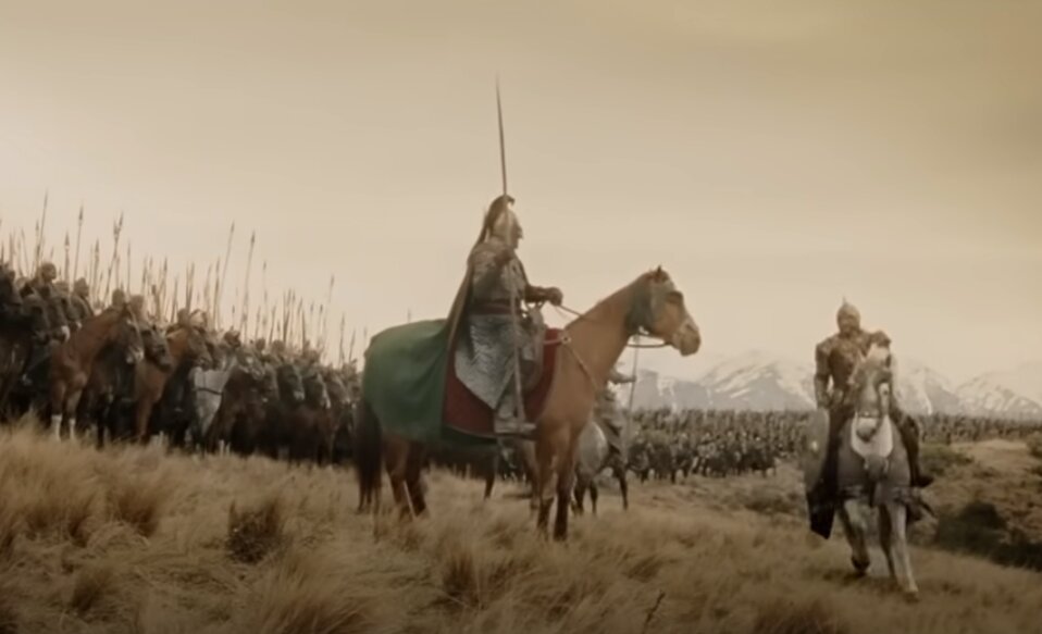 Вернемся на нашу историческую родину - в Средиземье.