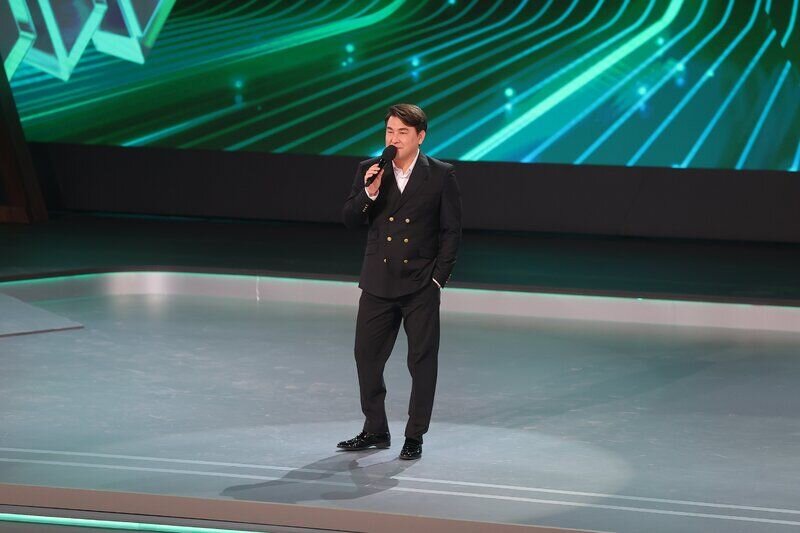 Азамат Мусагалиев