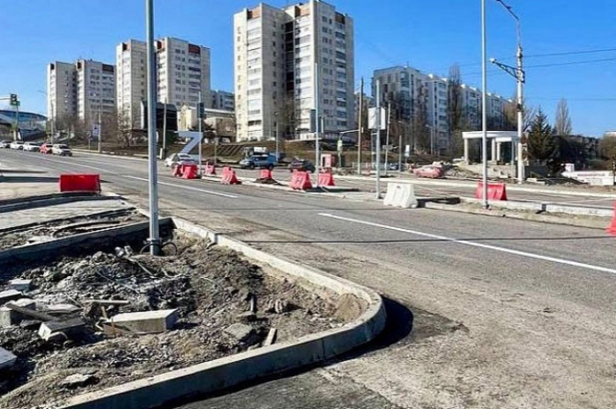    На Новом мосту в Белгороде появятся новые автобусные остановки и светофор