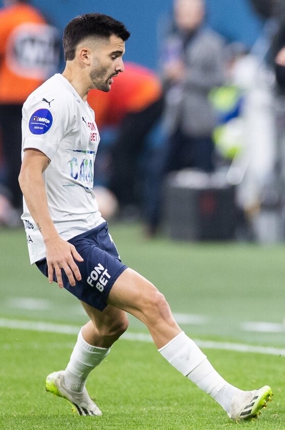 Аргентинец Бенхамин Гарре, «Крылья Советов». Фото: Вячеслав Евдокимов / pic3.fc-zenit.ru (CC BY-SA 3.0 DEED)