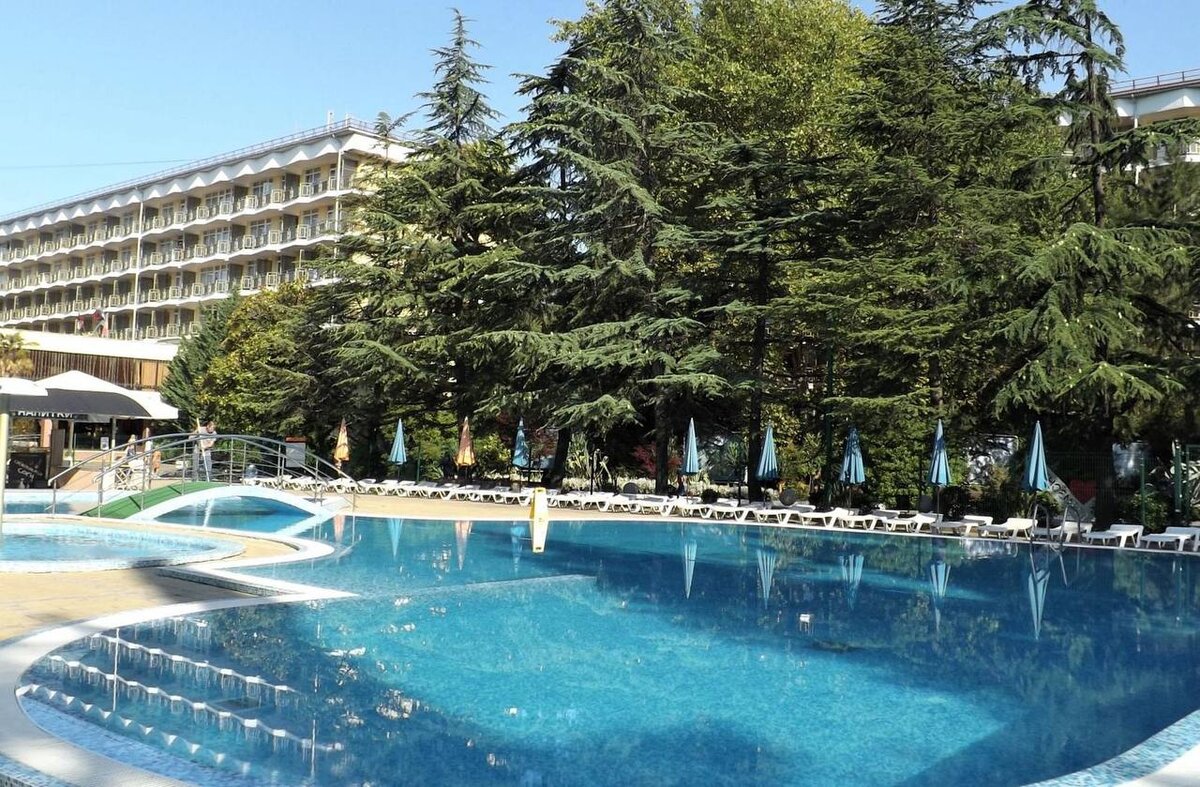 сочи санаторий октябрьский еда. санаторий бирюза лазаревское. золотой колос бассейн сочи. пансионат бирюза лазаревское. санатории сочи без лечения с питанием.