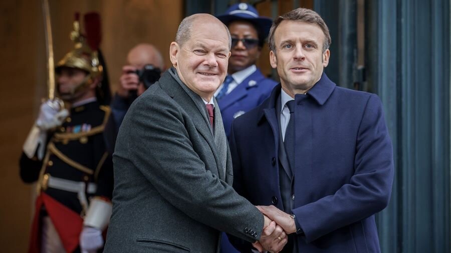Шольц и Макрон. Фото из Интернета.