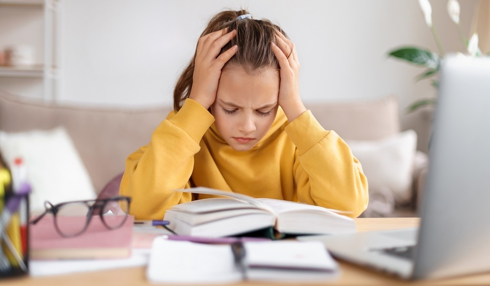 https://www.kp.ru/putevoditel/obrazovanie/stress-pered-ehkzamenom/