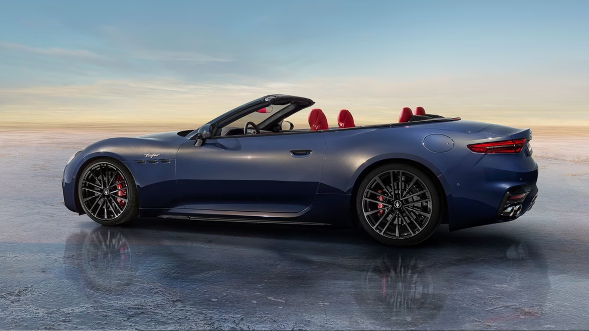 Maserati GranCabrio 2024