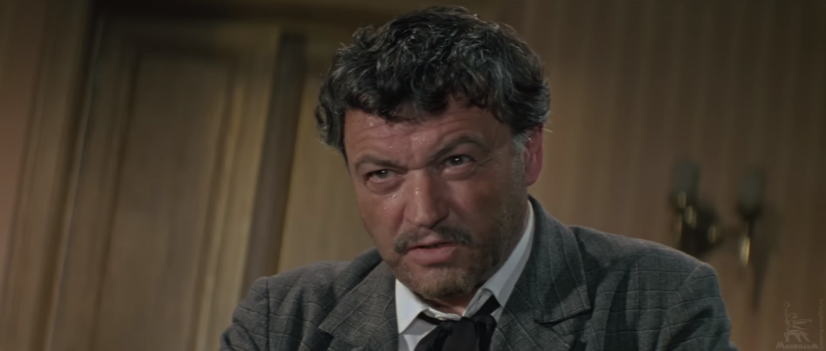 Ефим Копелян в роли атамана Бурнаша в фильме "Корона Российской империи, или Снова неуловимые" (1971 г.)