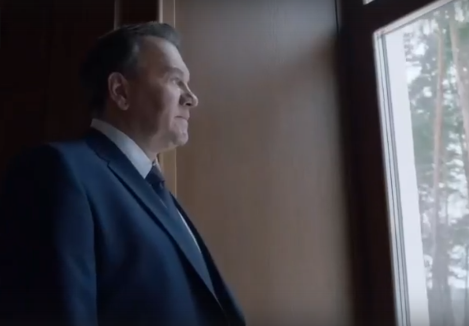 Александр Наумов "Переведи ее через Майдан"