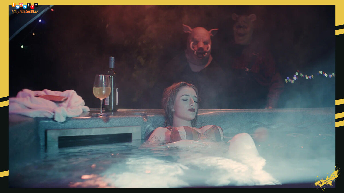 Кадр из фильма «Винни-Пух: Кровь и мёд»