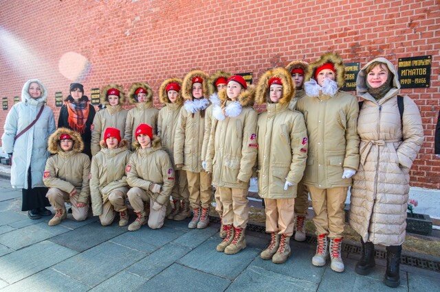 09.03.2024 г. Сегодня ветераны космических войск, представители клубного формирования “Память” Центрального офицерского клуба ВКС, космонавты Центра подготовки космонавтов имени Ю. А.-2