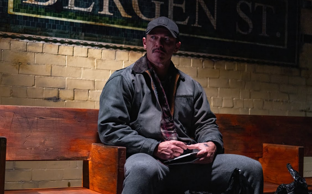 Листайте кадры.