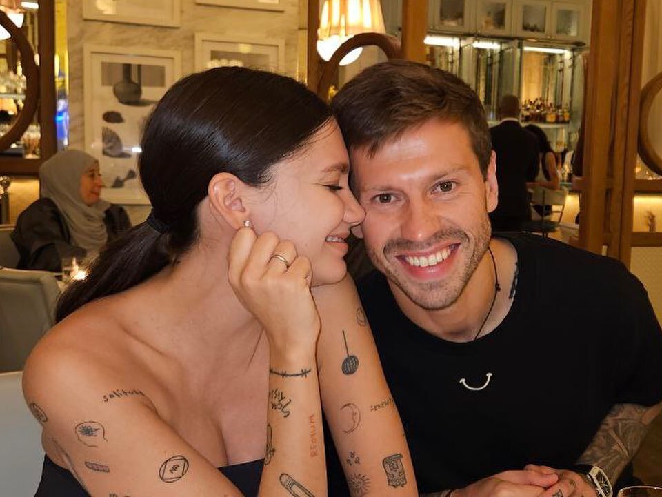    Федор Смолов женился на Карине ИстоминойСоцсети Федора Смолова