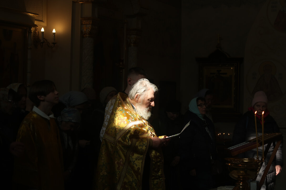Отец Александр Копяткевич . Сегодня на водосвятном молебне