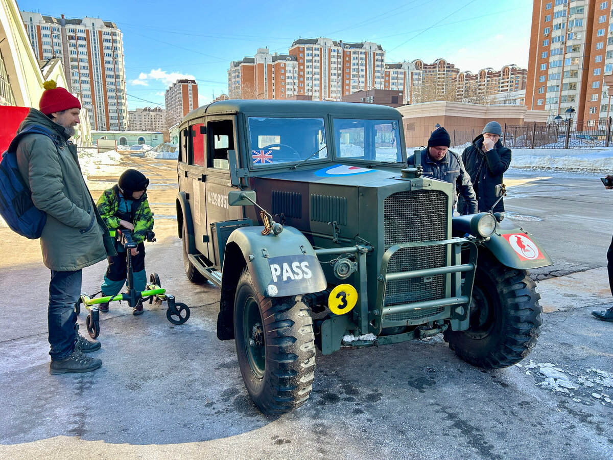 Не «Хаммер», а «Хамбер»: подробный обзор редкого штабного вездехода Humber  FWD Heavy Utility | Moustank | Дзен