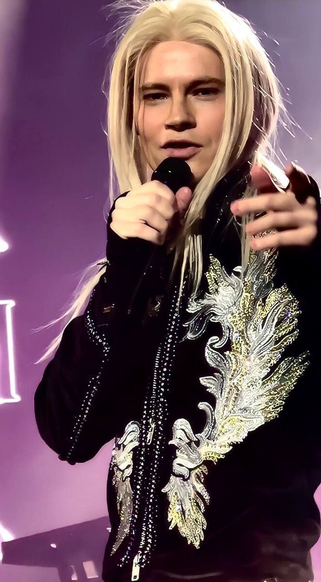 Ярослав в образе Шамана