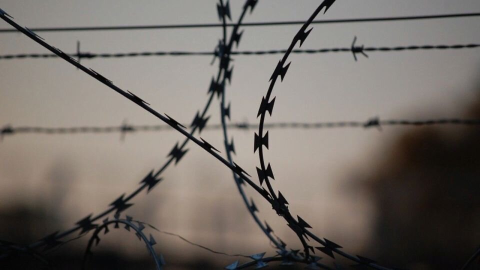    Тюрьма. Решетка. Источник: pixabay.com