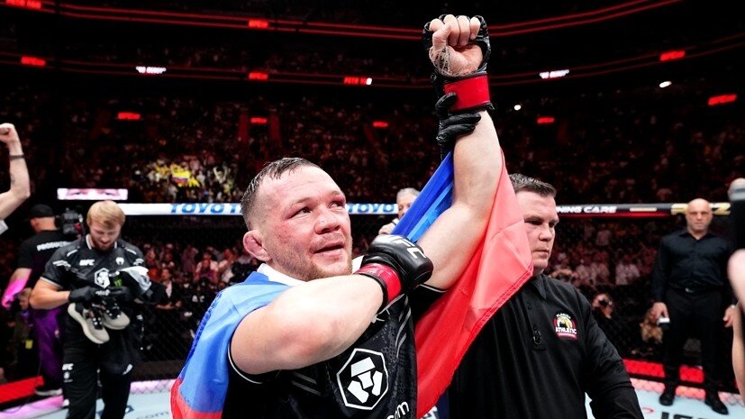     Российский боец UFC Пётр Ян Gettyimages.ru Chris Unger / Contributor
