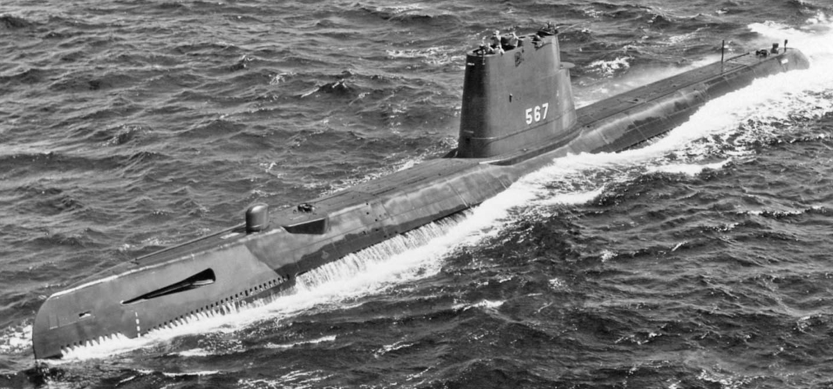 Подводная лодка типа Тэнг - USS Gudgeon (SS-567)