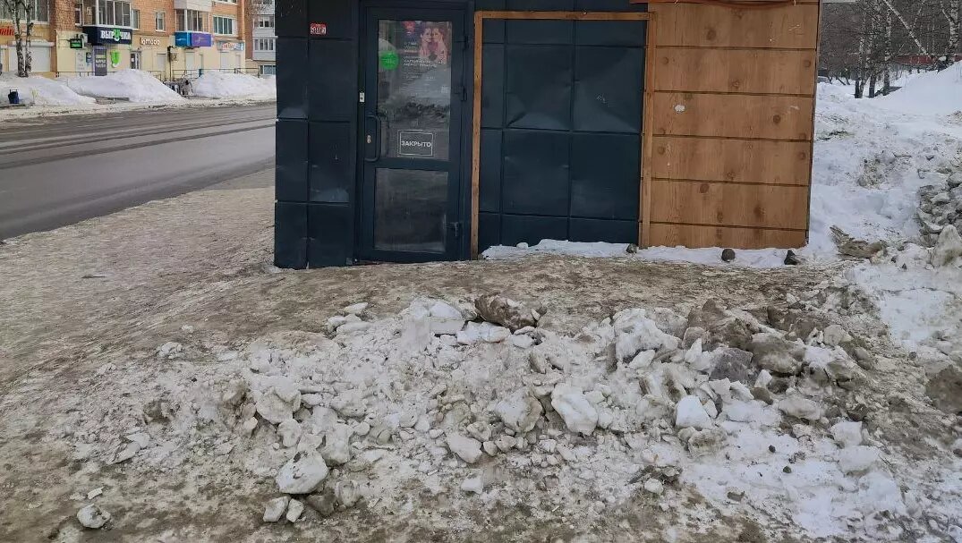     За первую неделю марта жители Удмуртии оставили в соцсетях и на сайтах органов власти более 2 тысяч 700 обращений. Об этом рассказала руководитель Центра управления регионом Татьяна Шумихина.