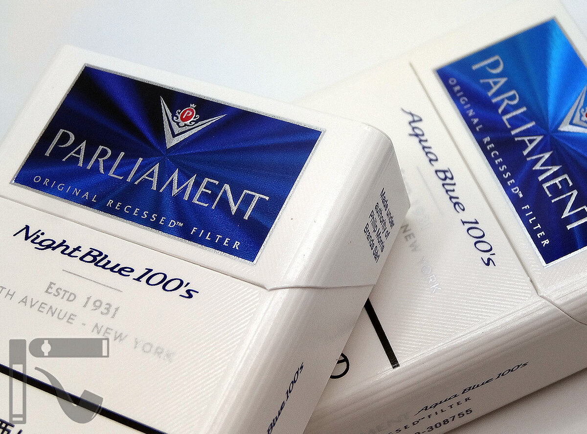 Сигареты Parliament Aqua Blue и Night Blue. Фото: © канал "Уголок Курильщика"