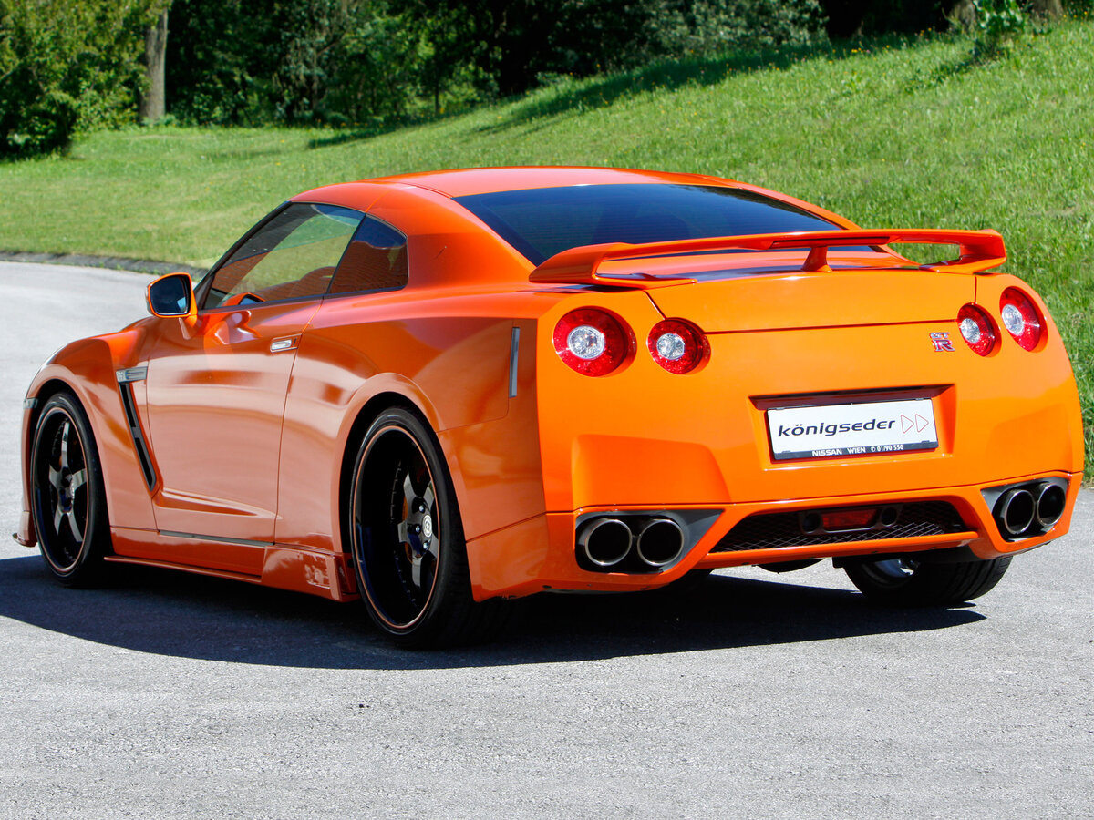 Nissan GT-R