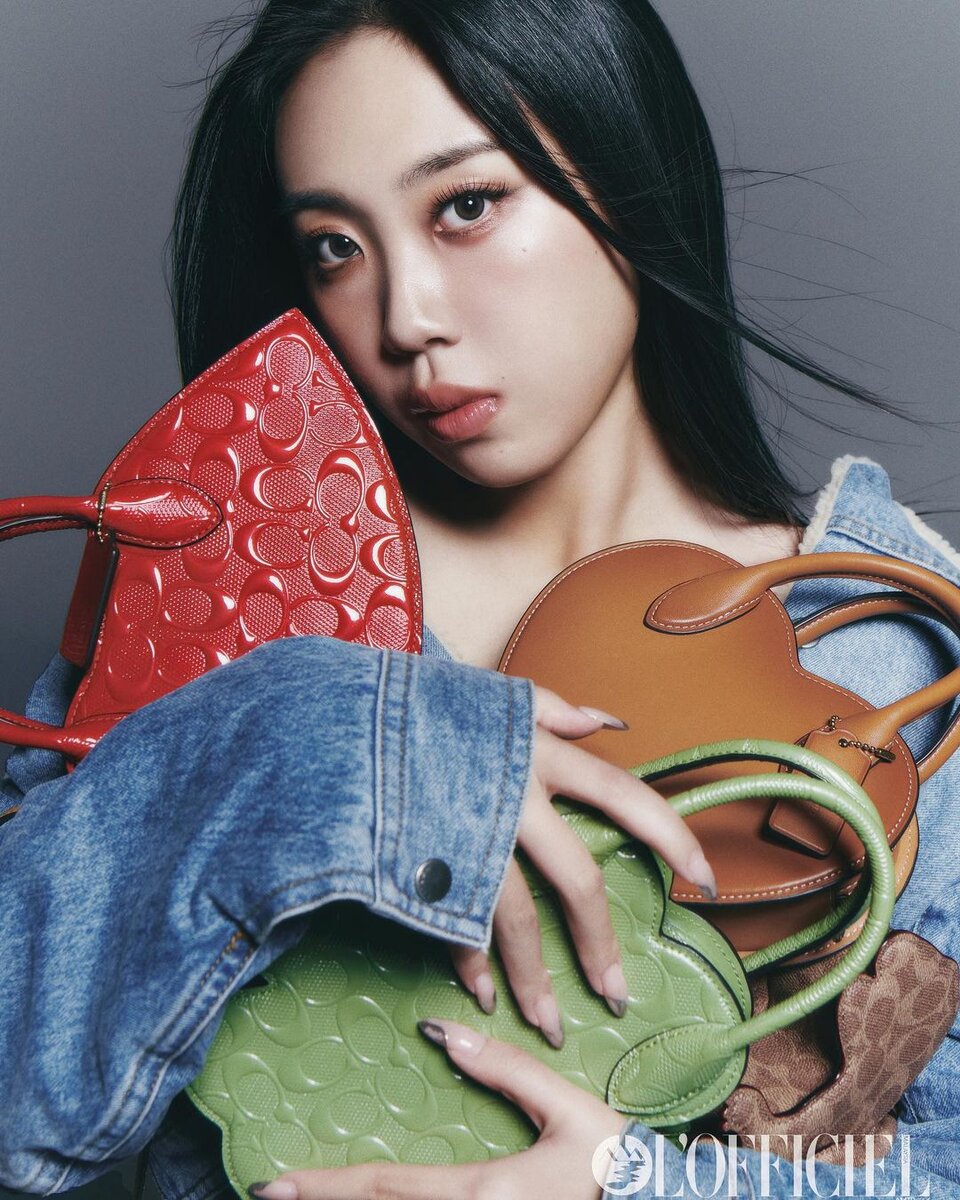 Хо ён джи певица. Ёнджи из kara. Lee youngji small girl. Соли айдол. Lee youngji small girl.