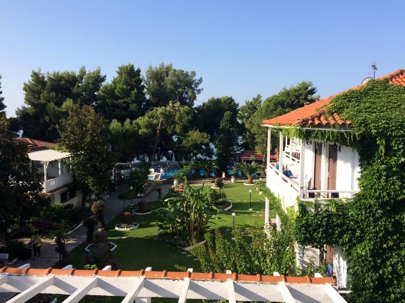 Вид из нашего номера - вполне достойно